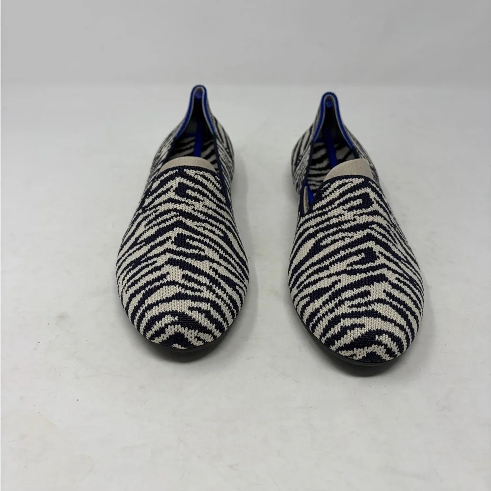 Rothy’s The Loafer Navy Cream Zebra Women’s 7 Round Toe Slip on flats. NEW